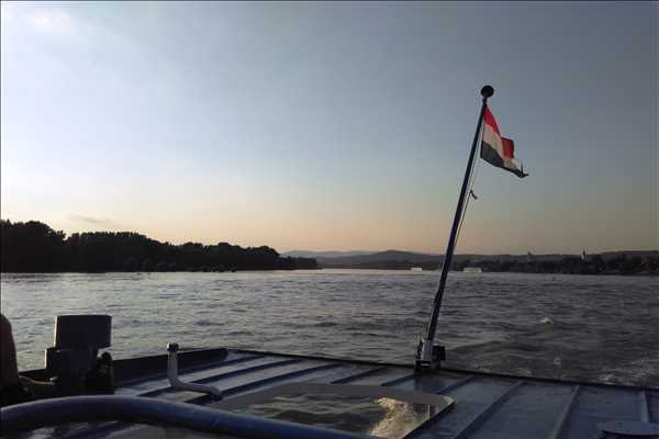 Båtresa på Donau