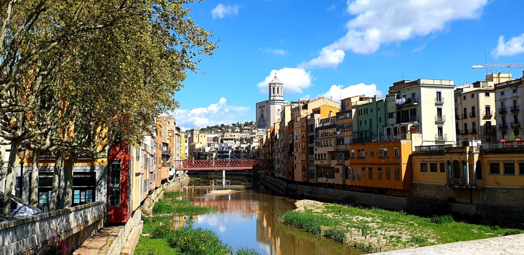 Fira midsommar i Spanien med vår guide Carmen och Singelresor