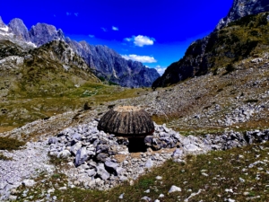 Bergsvandring i Albanien med Singelresor