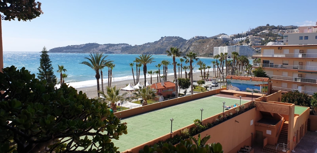 Longstay till soldränkta Costa Tropical med vandring, kultur och historia